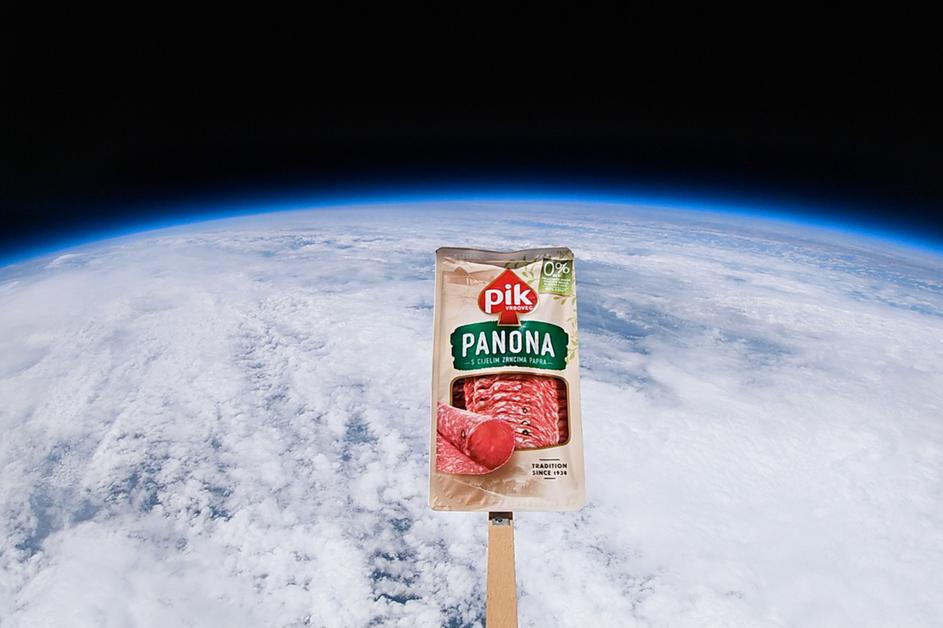 PIK naresci lansirani u stratosferu